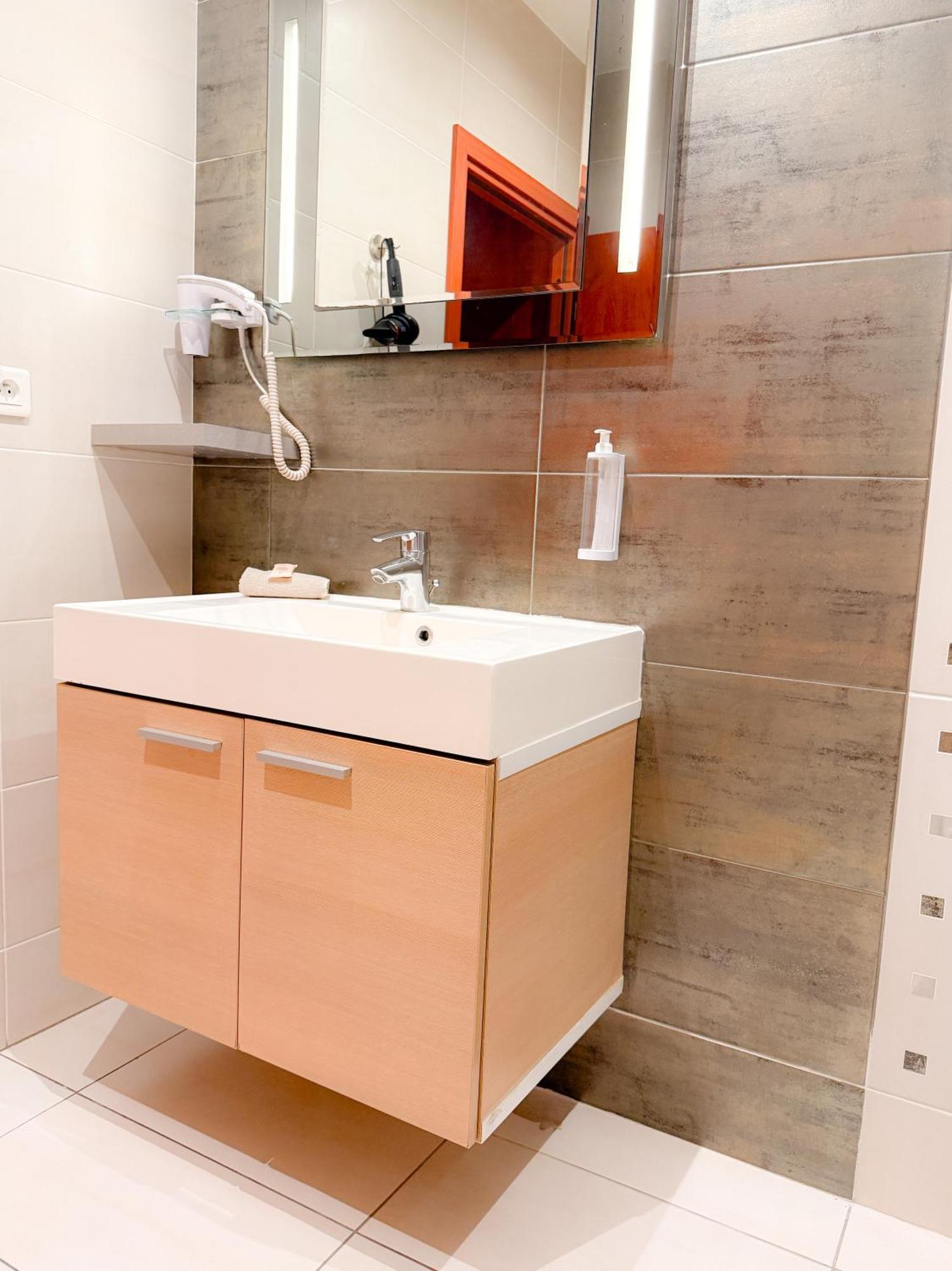 Appartement Le Carnot By Apirent #centre-ville #climatisation #wifi *